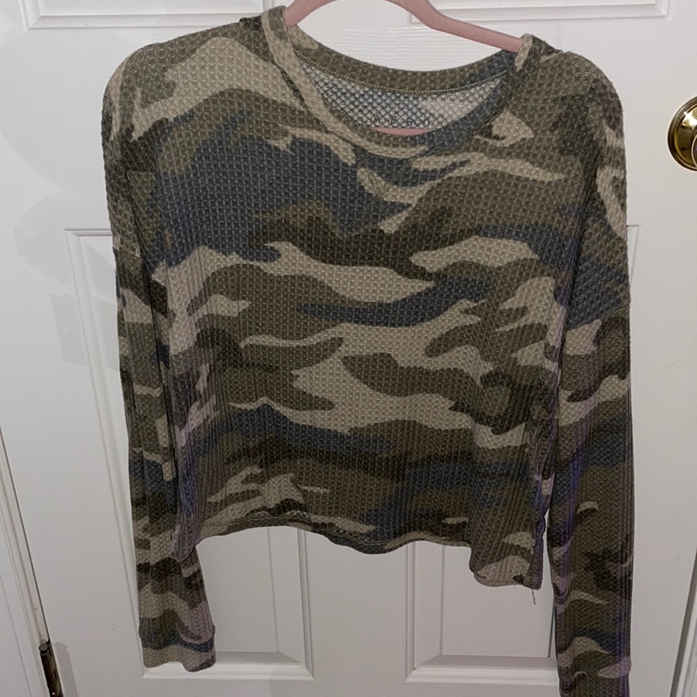 camouflage long sleeve shirt!!